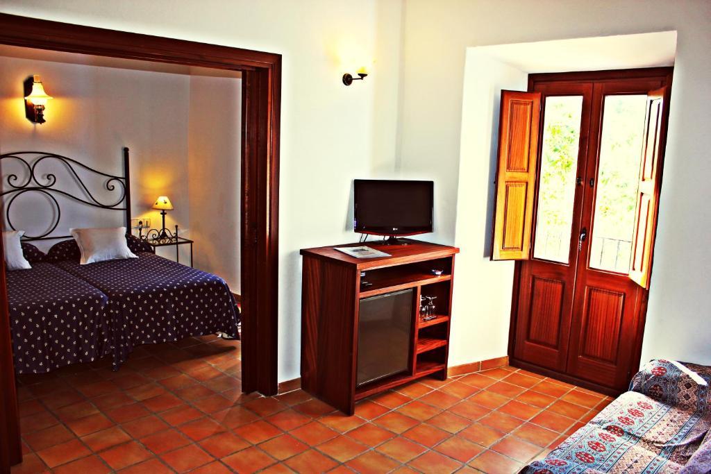 Agroturismo Can Fuster Сан-Джоан-де-Лабріджа Номер фото